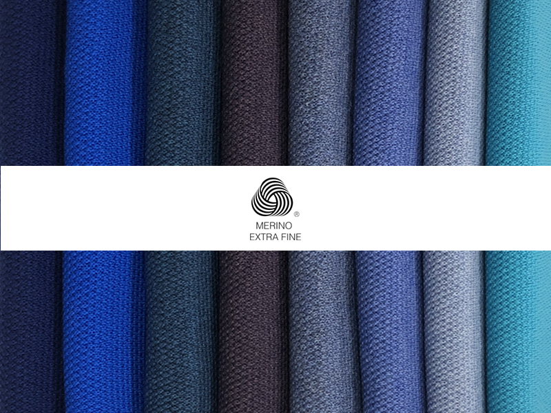 Blue 100% superfine merino wool scarf, handwoven in Segovia by Tita Martín, unisex, 200x65cm, chemical-free and skin-safe.