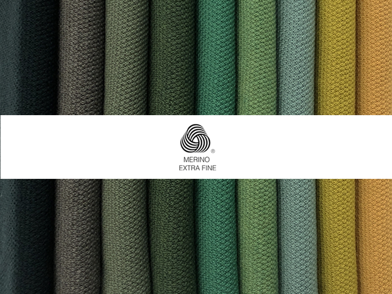 Green 100% merino wool scarf, handwoven in Segovia by Tita Martín, unisex, 200x65cm, superfine yarn, no chemicals used.